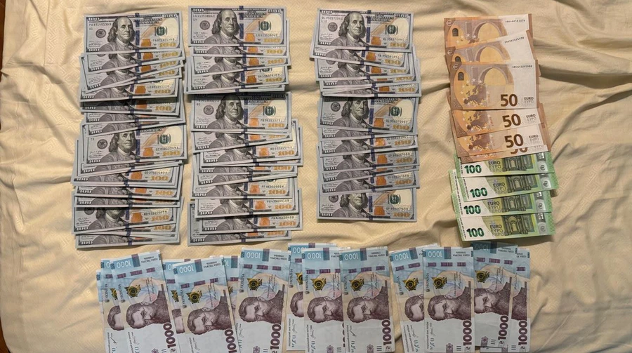 ДБР викрило схему: військовий та ексдепутат продавали непридатність до служби