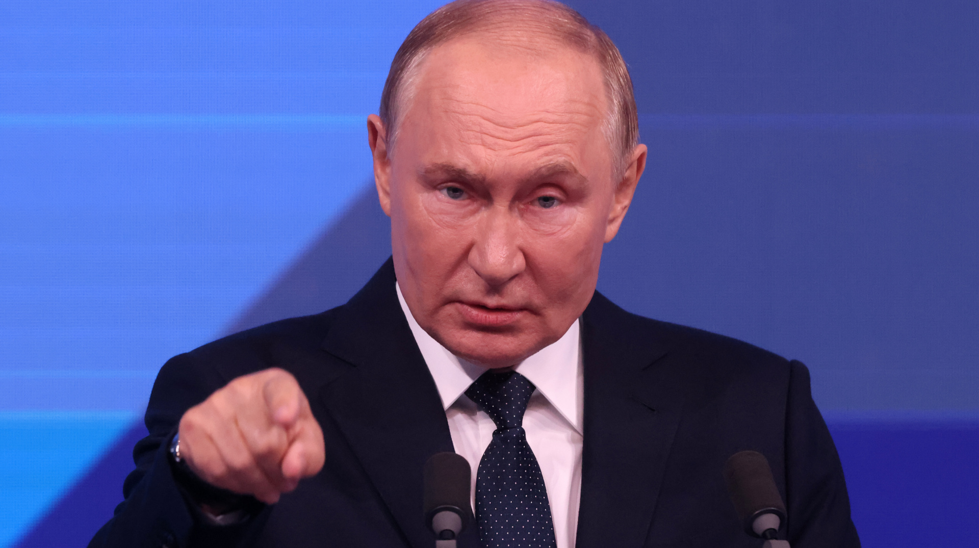 Путін заявив, що переговорний процес наразі заморожений