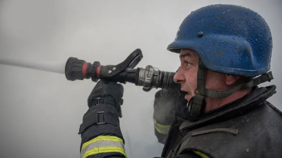 Two Shahed drones hit business facility in Kryvyi Rih district, causing fire