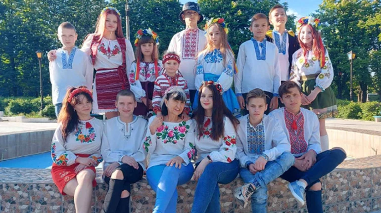 Прятались три месяца в комнате для денег. Как приемная мама с 14 детьми спасалась от войны на Днепропетровщине