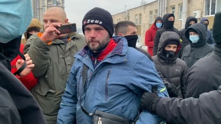 Нацкорпус заявляє, що заблокував у Києві базу тітушок ОПЗЖ