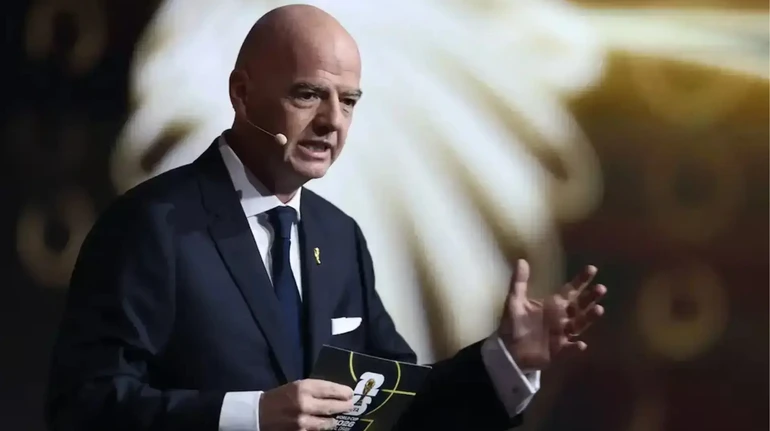 Президент ФІФА Інфантіно допустив зняття бана з російських футбольних команд