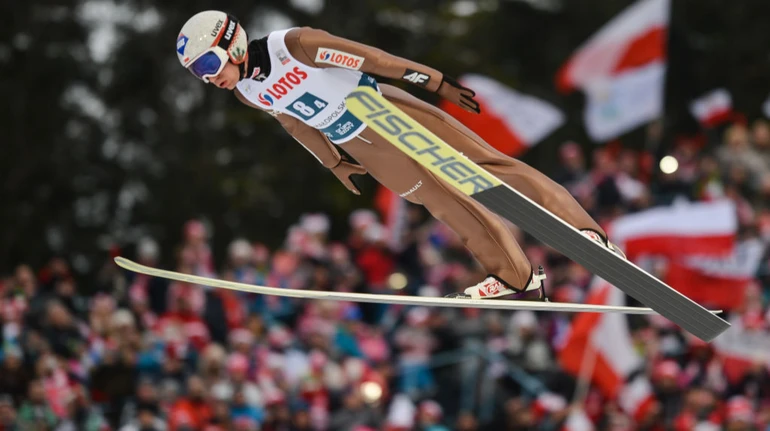 Камиль Стох. История летающего лыжника, который сделал прыжки с трамплина национальным видом спорта в Польше