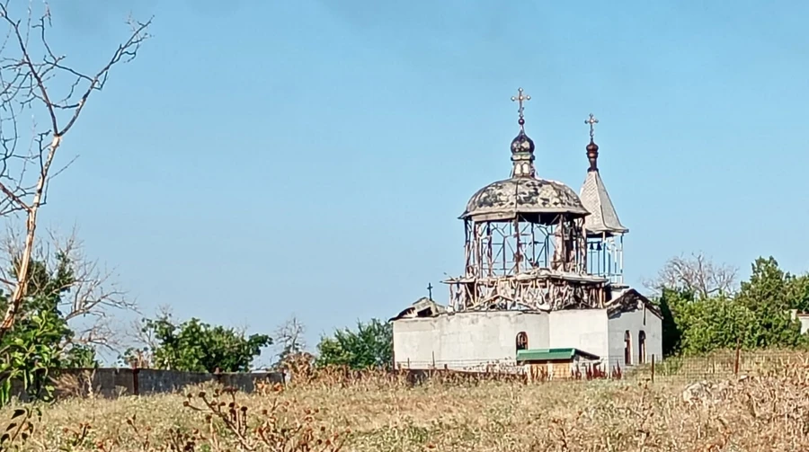 Russians destroy church in Kherson Oblast – photo