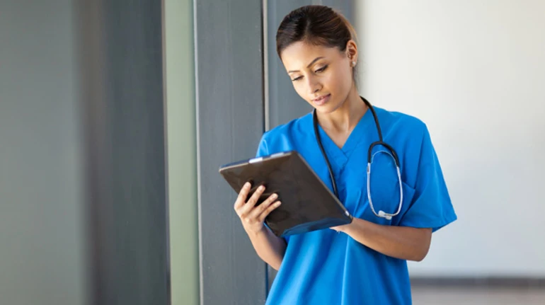 Как трудоустраиваются украинские врачи и медсестры в Польше: опыт