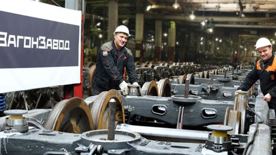 РФ привлечет заключенных на производство оружия для войны в Украине – британская разведка