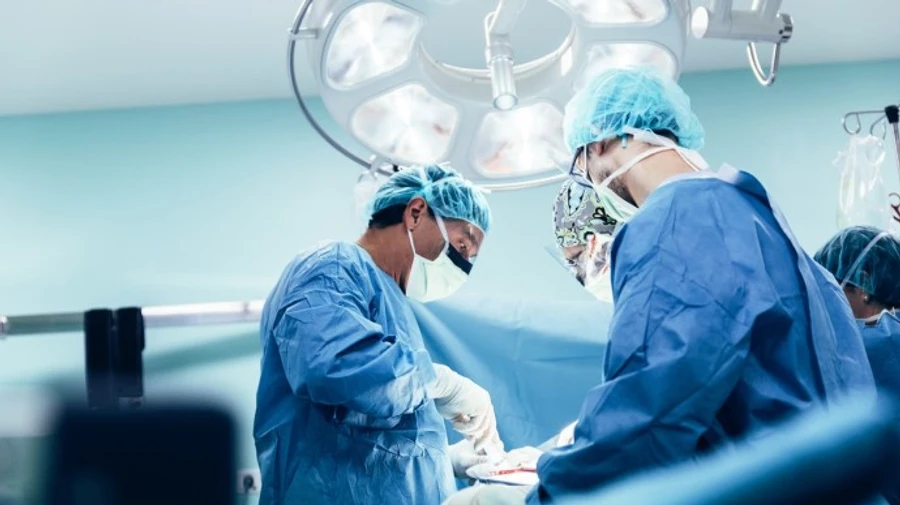 Лікарі повідомили про стан пораненого водія Шефіра