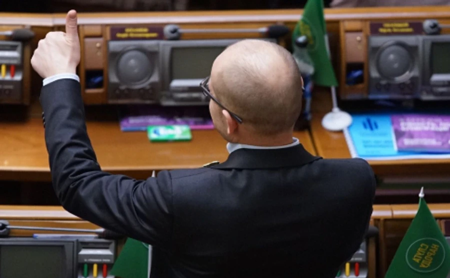 Слуга народу вже місяць намагається віддати гроші партії на боротьбу з коронавірусом