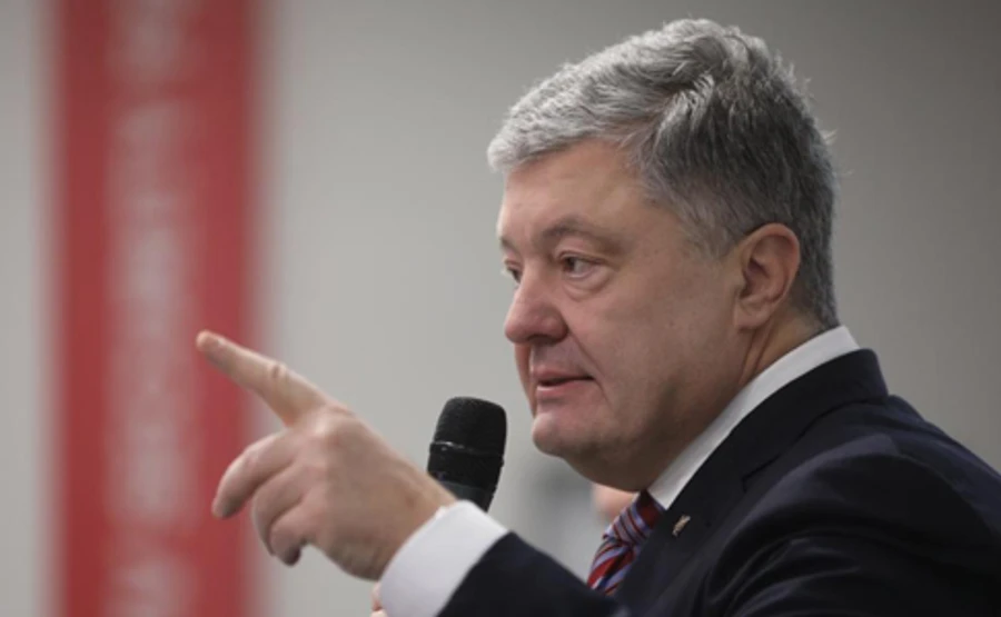 Порошенко покритикував Зеленського у Мюнхені і заявив, що альтернативи Мінську немає