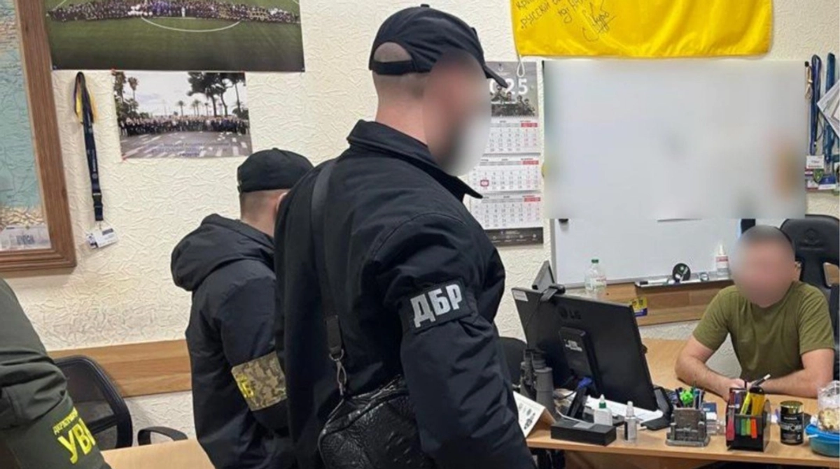 Понад 70 військовозобовʼязаних переправили до ЄС прикордонник і його брат-росіянин - викрито схему