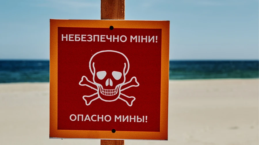 И.о. мэра Одессы заявил, что на пляже, где погибла женщина, официально запрещено отдыхать