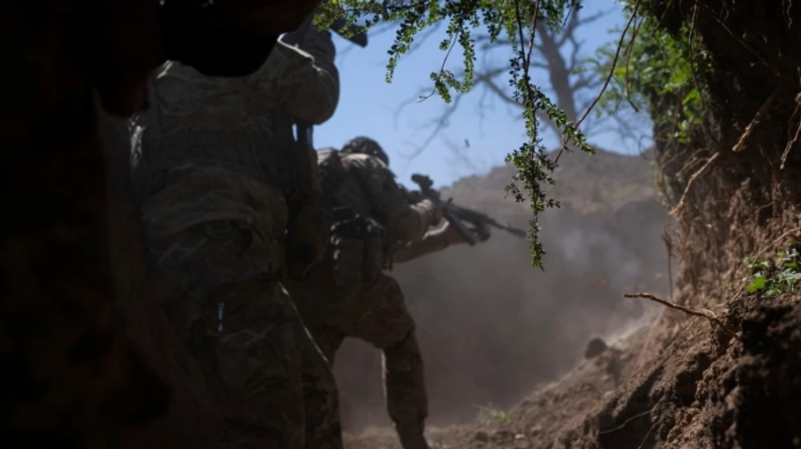 В четверг уже почти 40 боев произошло на фронте, больше всего - на Кураховском направлении