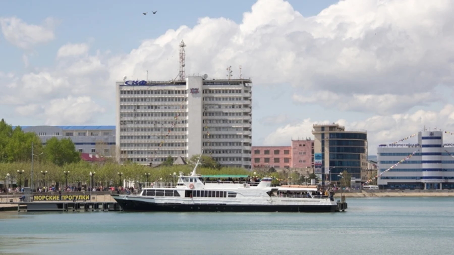 Sanctions drive Russia's largest shipping company to heavy losses