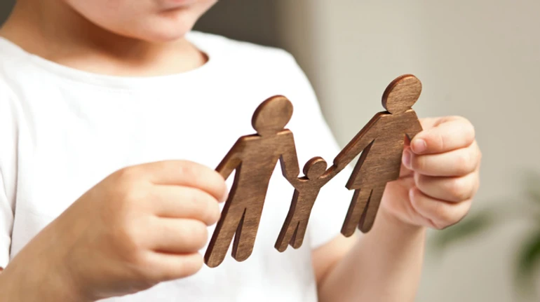 Увидели мальчика и поняли: это наш сын. История пары из Николаевской области, которая решилась стать родителями