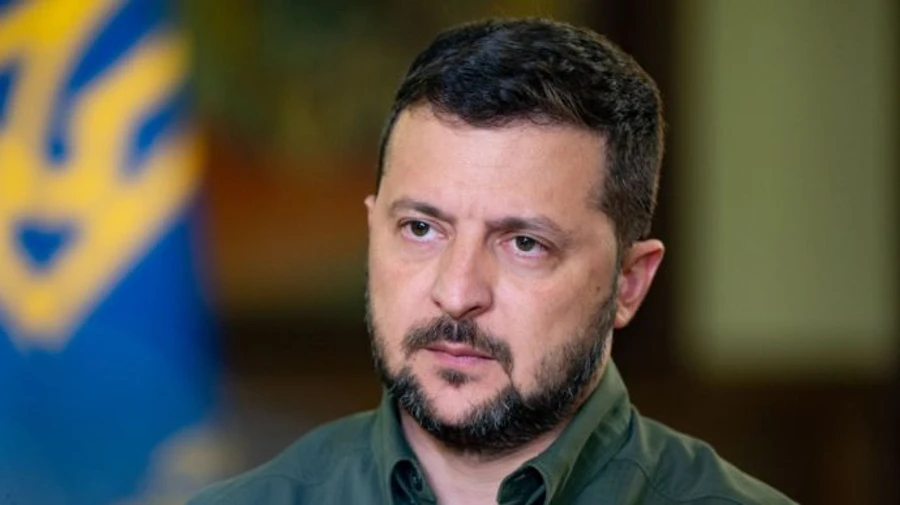 Зеленский говорит, что хочет выборов-2024: Нужны миллиарды и наблюдатели в окопах