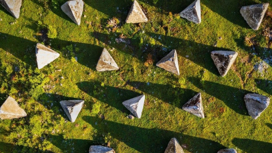 Russian army digs deep, obstacle courses reach up to 40 kilometres