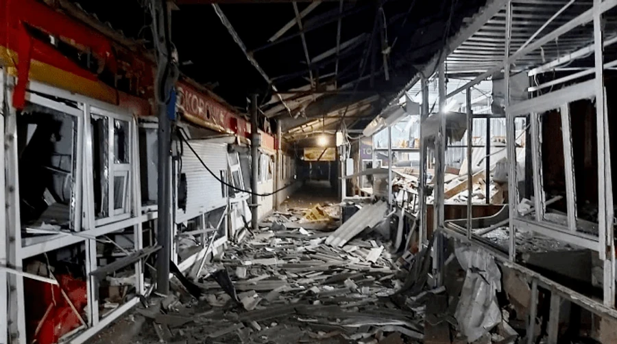 Dnipropetrovsk region: Russia hits Nikopol, four injured