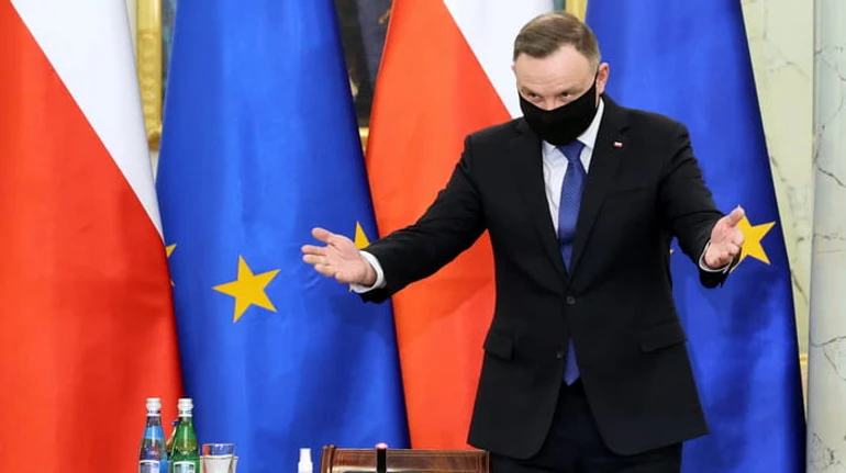 На грани раскола: как судебная реформа и критика ЕС рассорили польские власти