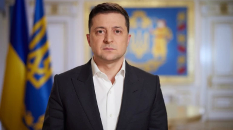 Подарков не нужно, жертвуйте на детдома: что не так с инициативой Зеленского ко дню рождения?