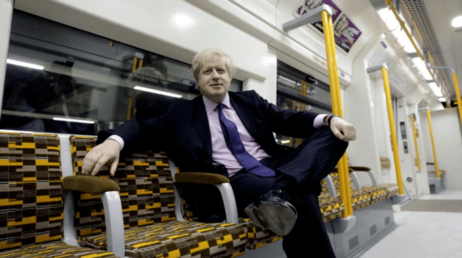 Джонсона застали за порушенням локдауну в Британії