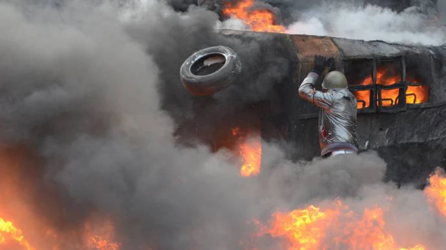 ОПЗЖ хотіла перевірки конституційності амністії євромайданівців – КСУ відмовив