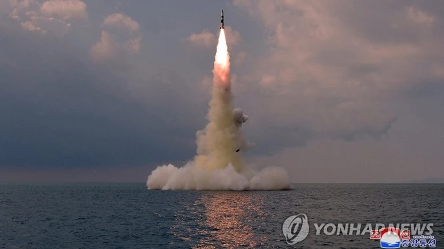 КНДР подтвердила испытание новой ракеты для подводного флота