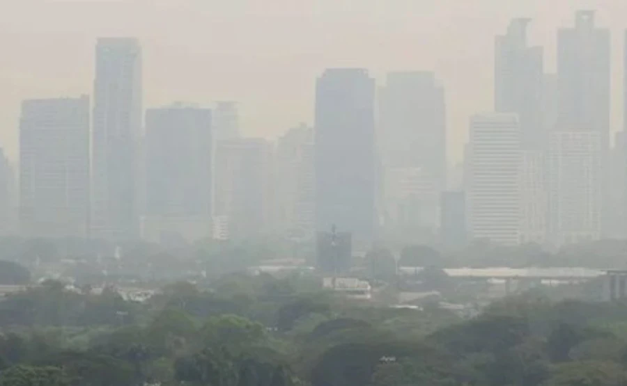 Воздух в Киеве улучшился, третье место в мировом антирейтинге