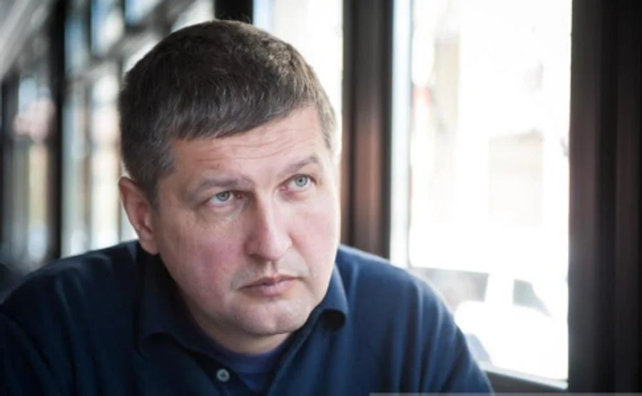 Пограбування магазину сином нардепа розслідують як розбій 