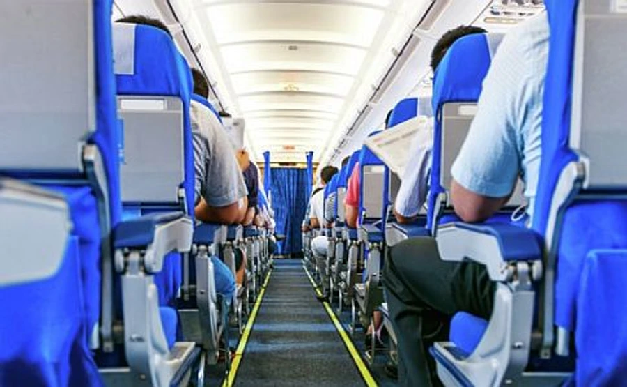 Особливості безвізу: українців без зворотного квитка можуть зняти з рейсу