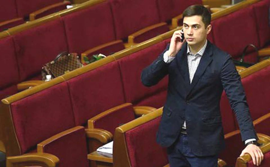 Найем: Решение БПП о лишении Фирсова мандата незаконно