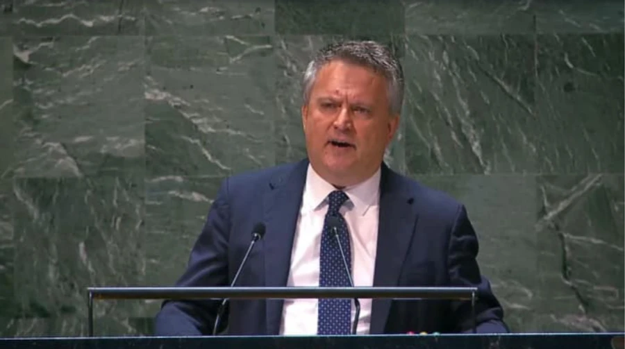 Kislytsia spoke about the main points of the new peace agreement and the questions that were put in parentheses