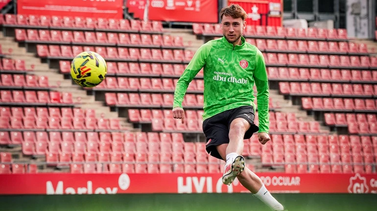 Украинский форвард Ванат выбыл до конца текущего сезона из-за травмы