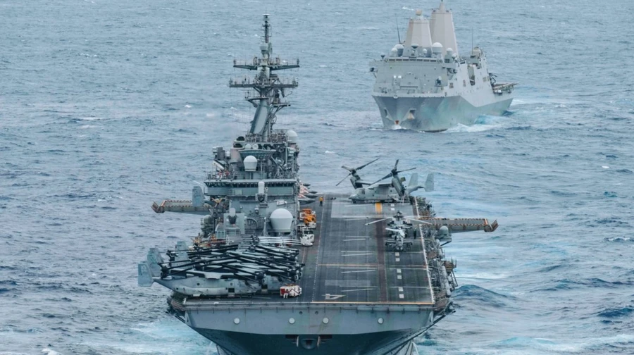 США перебросили группу кораблей с морскими пехотинцами на Ближний Восток