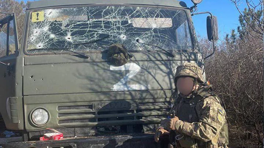 Росія продовжує нести втрати: близько 14 тисяч солдатів і понад 1,4 тисячі бронемашин