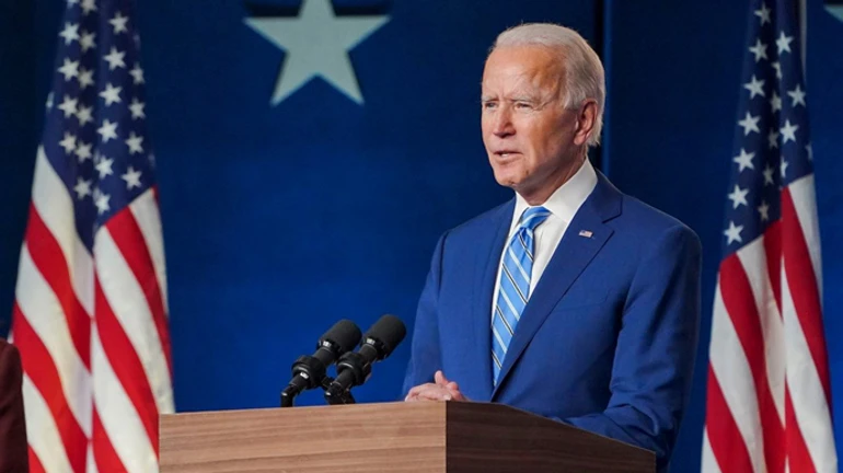 Байден попередив про темну зиму через COVID  