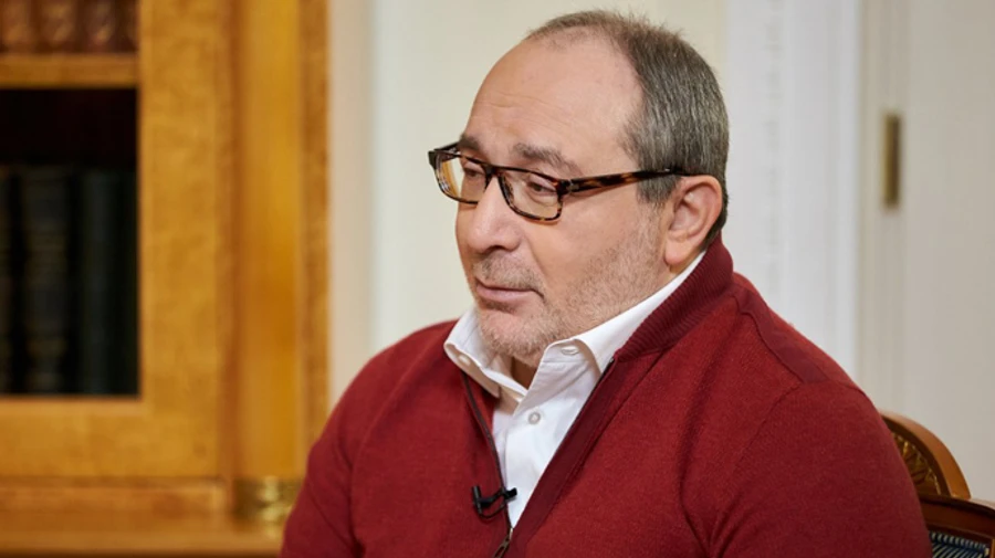 Выборы в Харькове: Кернес готовит фото, видео и планирует вернуться домой