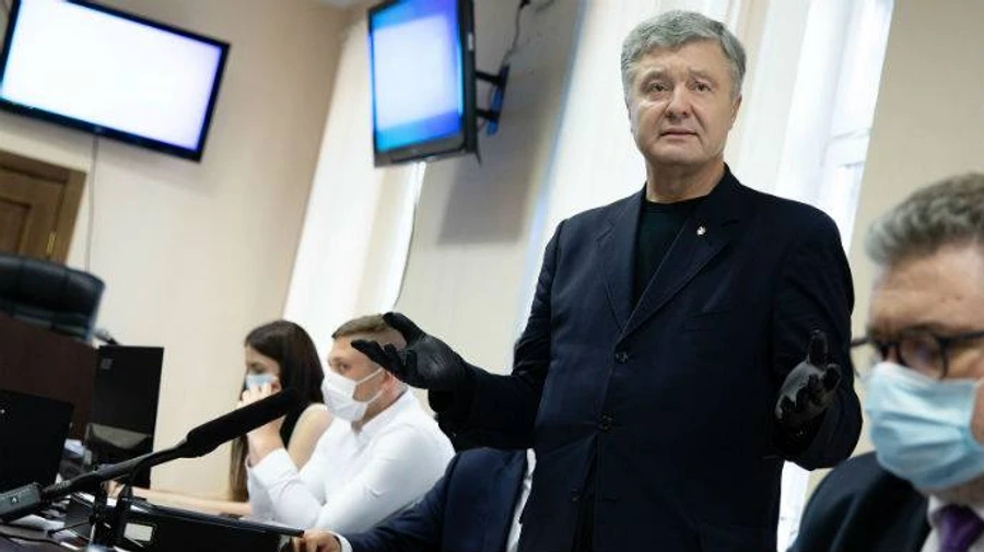 Новости 8 июля: следствие по делу Порошенко, пожар в Луганской области