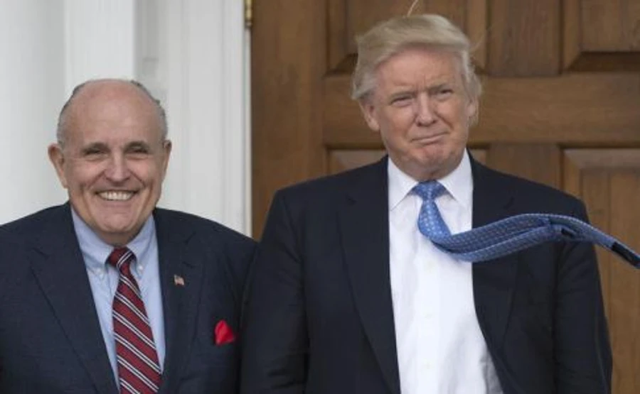 В Конгрессе США начали расследование в отношении Трампа, Джулиани и Украины