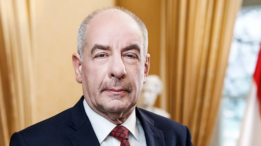 В Венгрии попытались оправдать российскую правку президента относительно удара по Мукачево