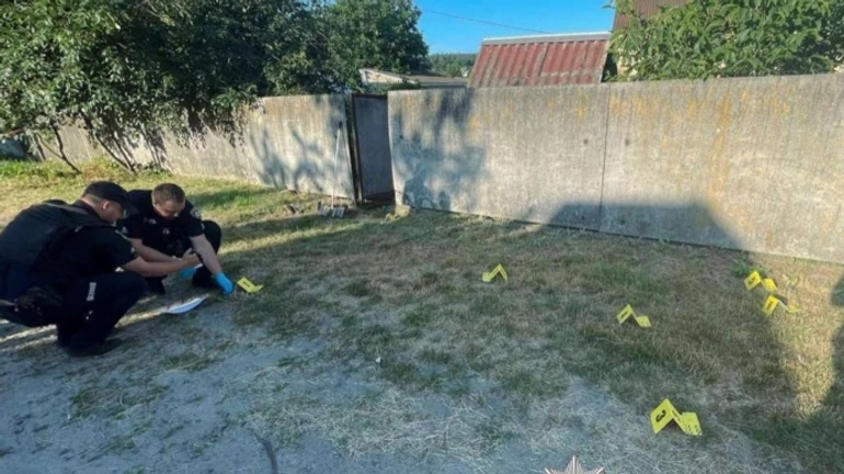 На Київщині чоловік підірвав гранату й поранив 5 поліцейських, його застрелили