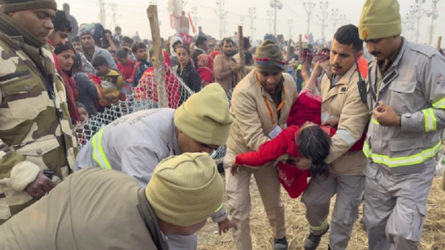 Из-за давки на религиозном фестивале в Индии погибли по меньшей мере 17 человек