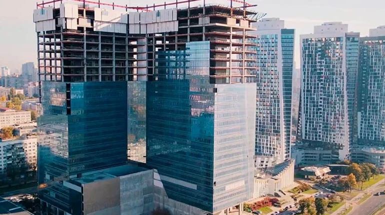 Недобудований хмарочос Sky Towers купила компанія ексміністра Злочевського