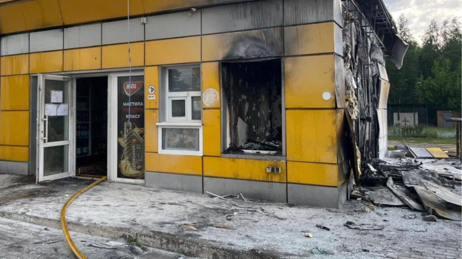 Ворог атакував три АЗС на Чернігівщині, є поранена
