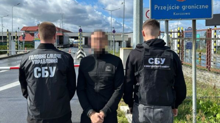 Грузія видала Україні підозрюваного в переправці десятків чоловіків за кордон