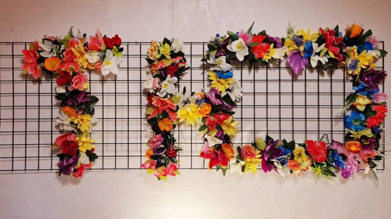 А ви з Маріуполя?. Чотири з половиною стіни Платформи ТЮ показують у Києві