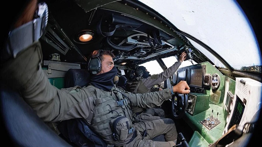 Израиль попросил у США высокоточные бомбы и ПВО