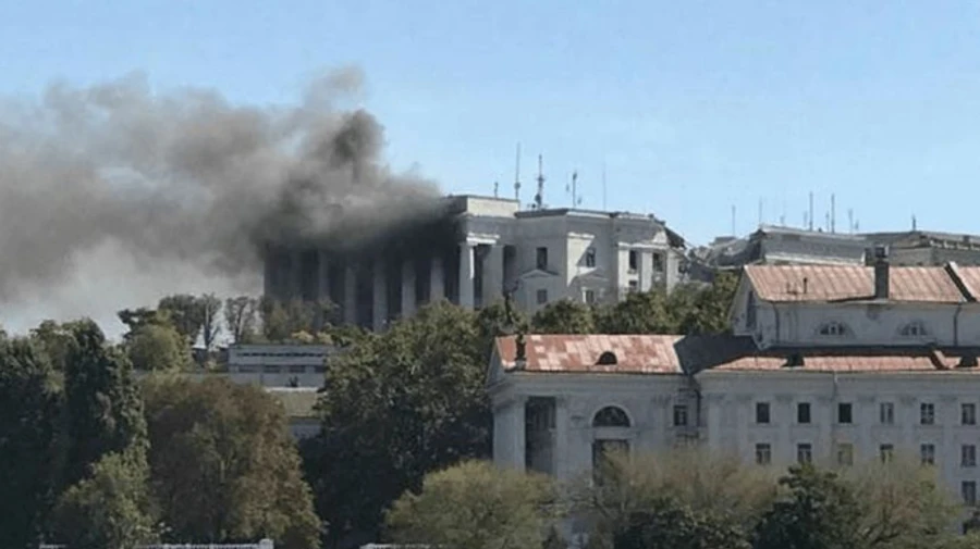Russian occupying administration reports explosions in Sevastopol: remains of Black Sea Fleet headquarters being razed