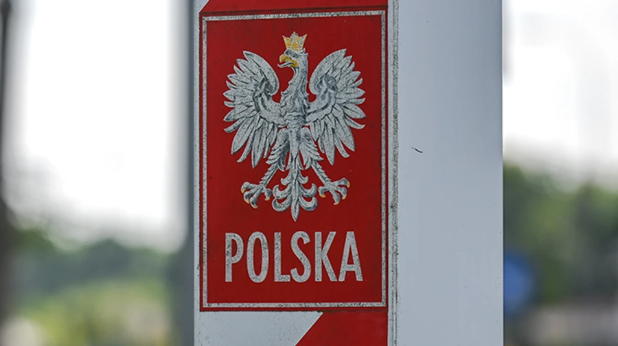 Польща заборонила в'їзд авто з російською реєстрацією