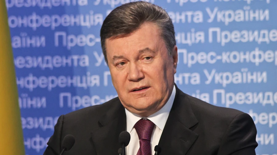 Суд ще раз заочно арештував Януковича