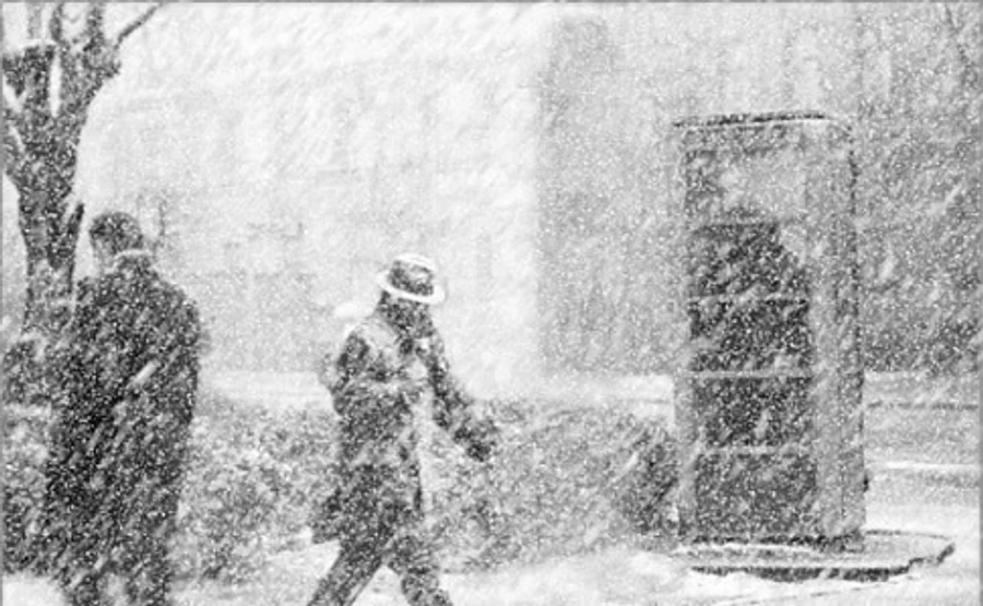 Гидрометцентр предупредил, какие области занесет снегом больше всего